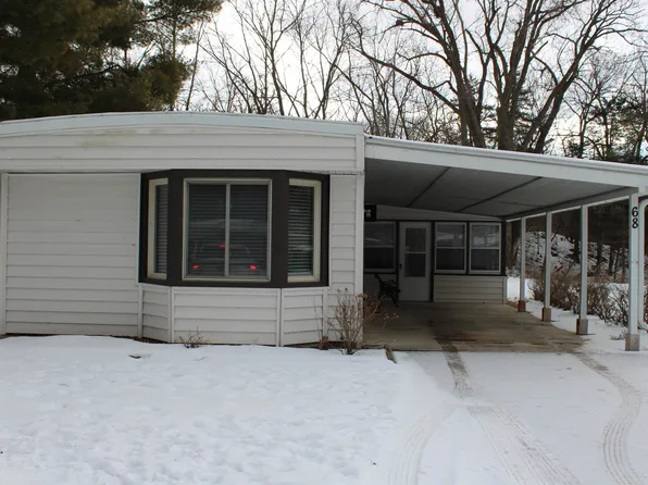 N750 Golf Rd #68, Prairie Du Sac, WI 53578