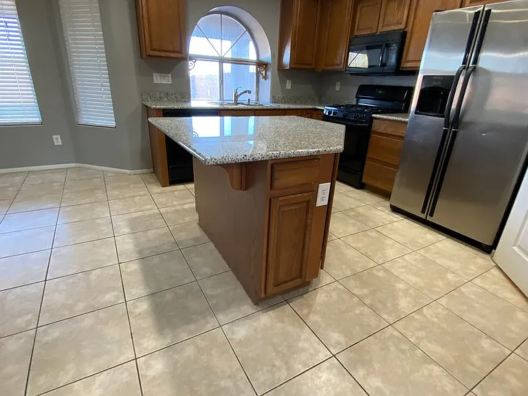 5408 Indian Rose St — Photo 10