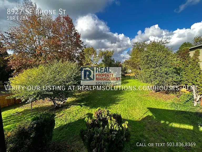 8927 SE Rhone St — Photo 8