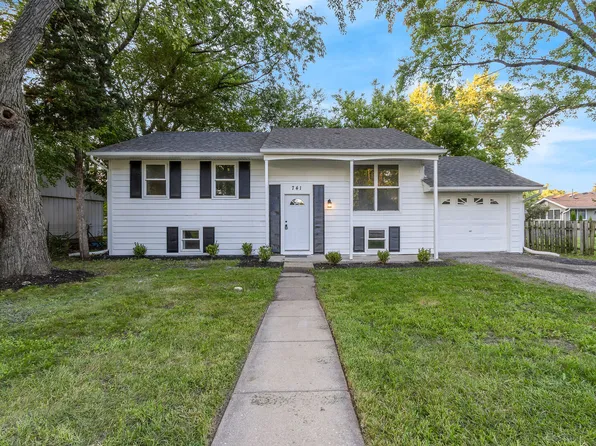 741 Sullivan Rd, Aurora, IL 60506