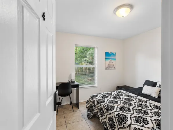 (undisclosed Address), Tampa, FL 33605