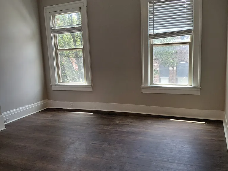 460 Dayton St — Photo 22