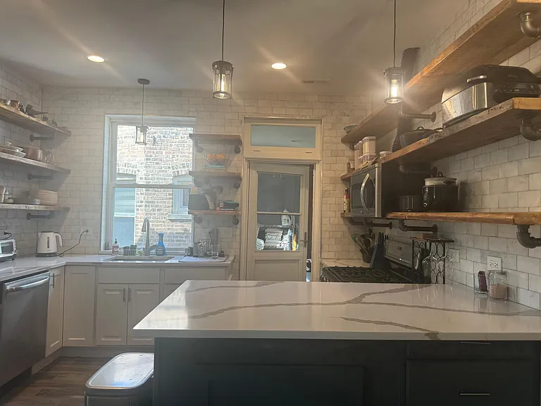 5348 W Warner Ave #1 — Photo 3
