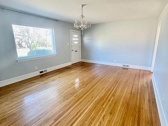 2nd image of 1713 Madison Ave