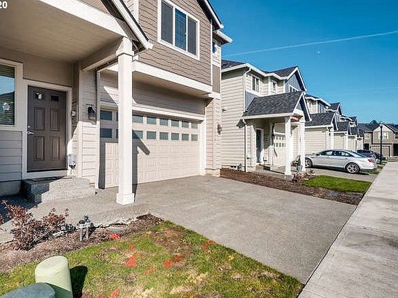 3rd image of 1314 NE 82nd Dr