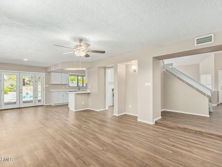 6920 W Morrow Dr — Photo 20