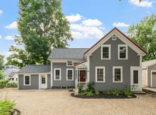 36 Pleasant St, Ayer, MA 01432