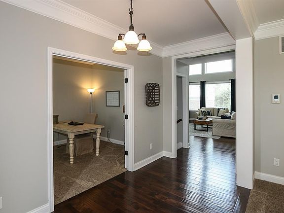 2nd image of 1779 Elmburn Ln