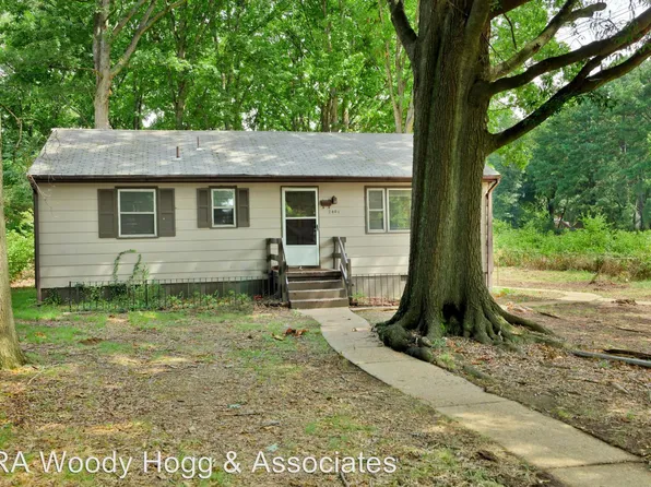 2401 Lamberts Ave, Richmond, VA 23234