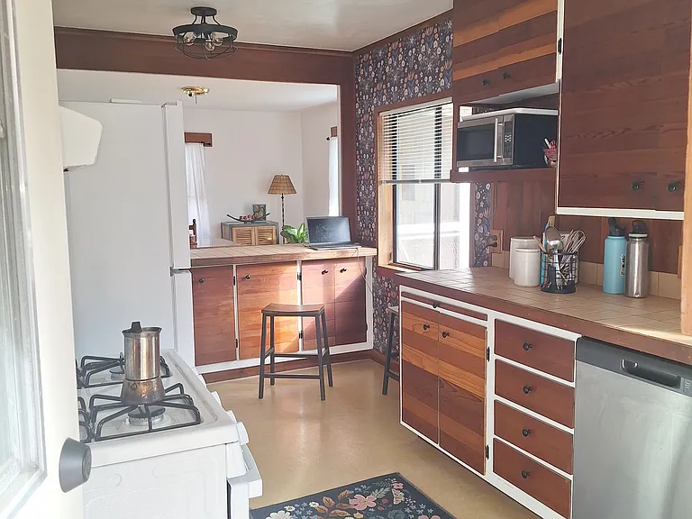 716 Mountain View Ave — Photo 4