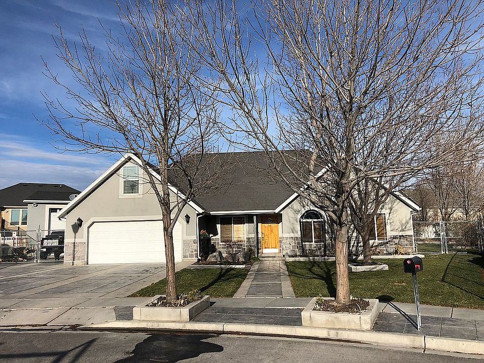 Adorable, move in ready!