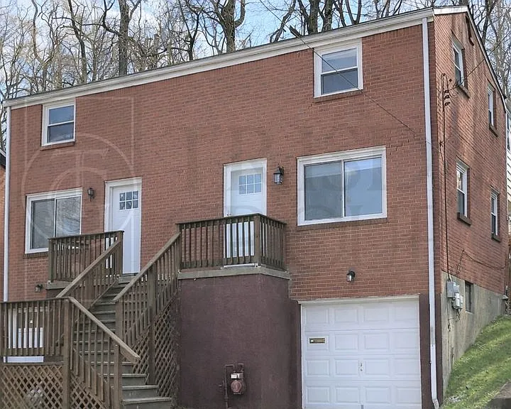 422 Jacobson Dr — Photo 32