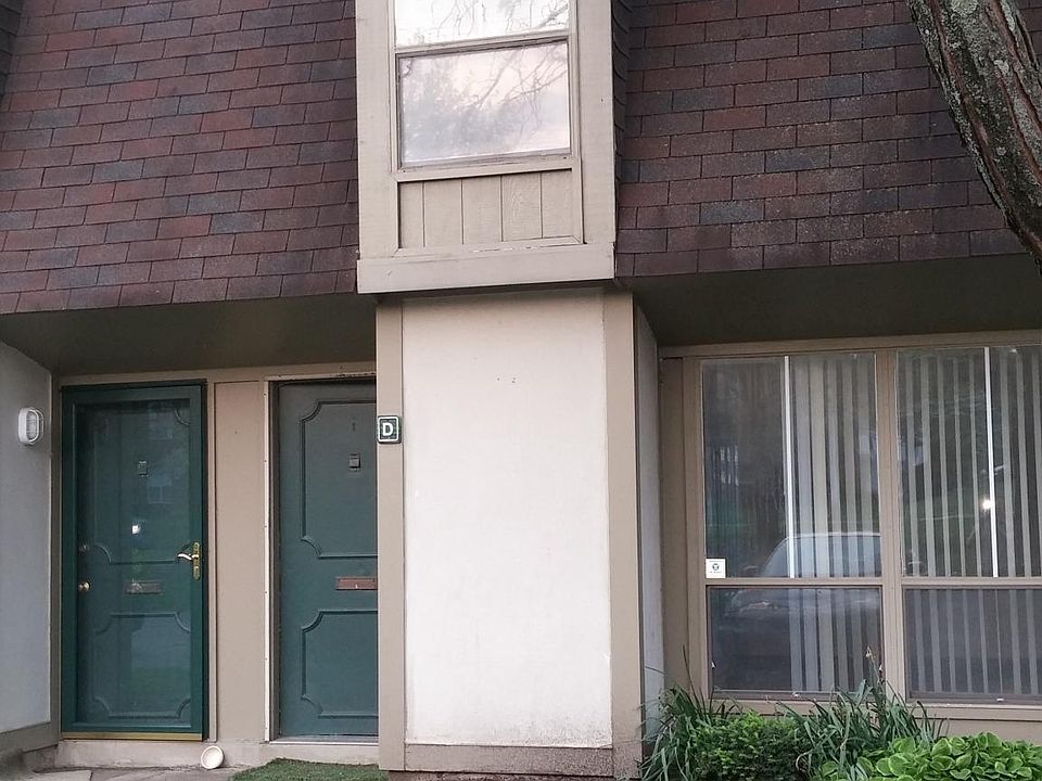 1st image of 4692 Charecote Ln #4692