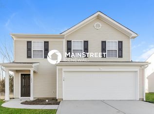 1807 Long Paw Ln, Charlotte, NC 28214