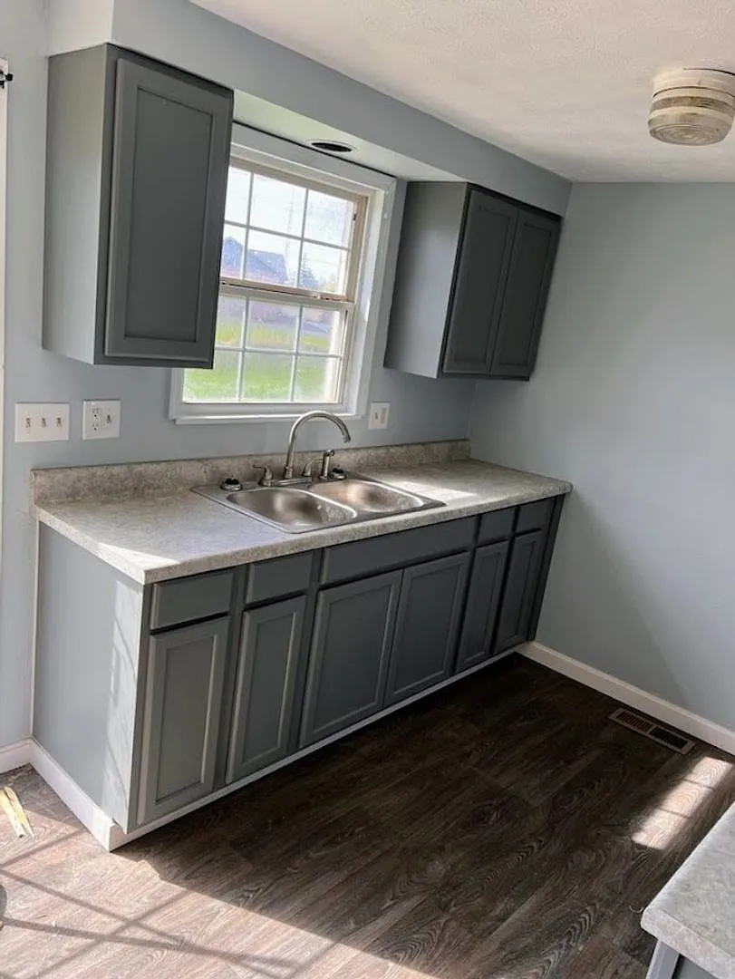 Coming Soon! Renovated Townhome In A Private Community! — Photo 2