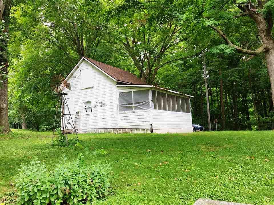 1st image of 5256 Phillips Dr