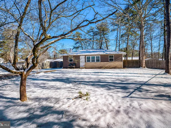 6 Autauga Trl, Browns Mills, NJ 08015