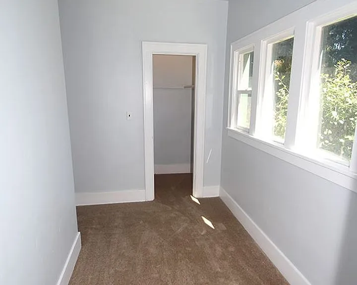 18824 Bothell Way NE — Photo 8