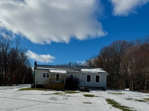 10211 Nichols Rd, Garrettsville, OH 44231