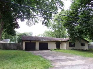 111 S Cash St, Seneca, IL 61360