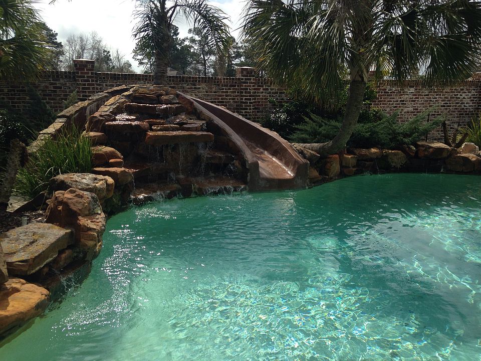Five waterfalls w/slide