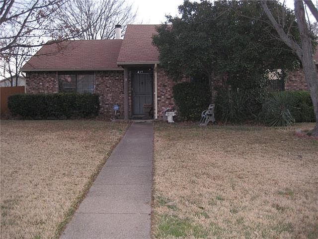 1st image of 417 Kenya St