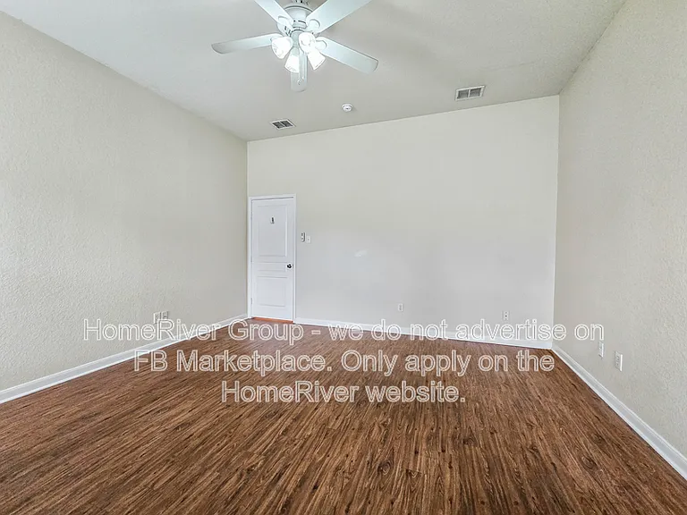 1261 Mountain Peak Dr — Photo 10
