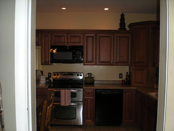 3rd image of 2548 E 350 S