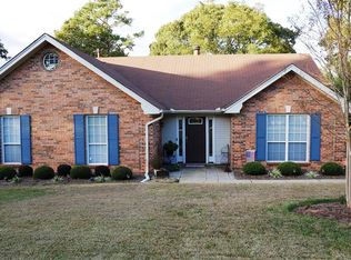 466 Saratoga Ln, Montgomery, AL 36117