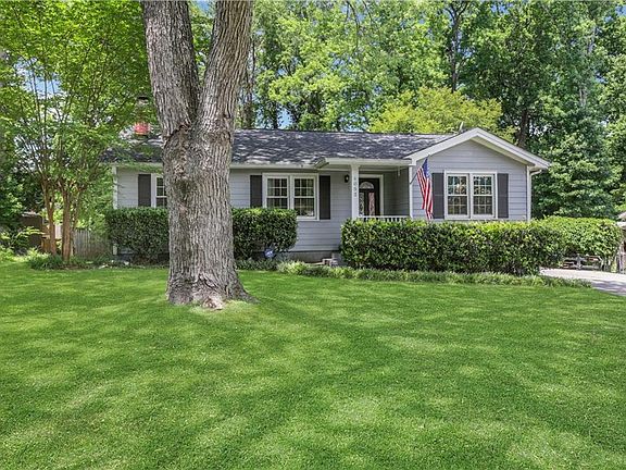3rd image of 4052 W Johnson Cir