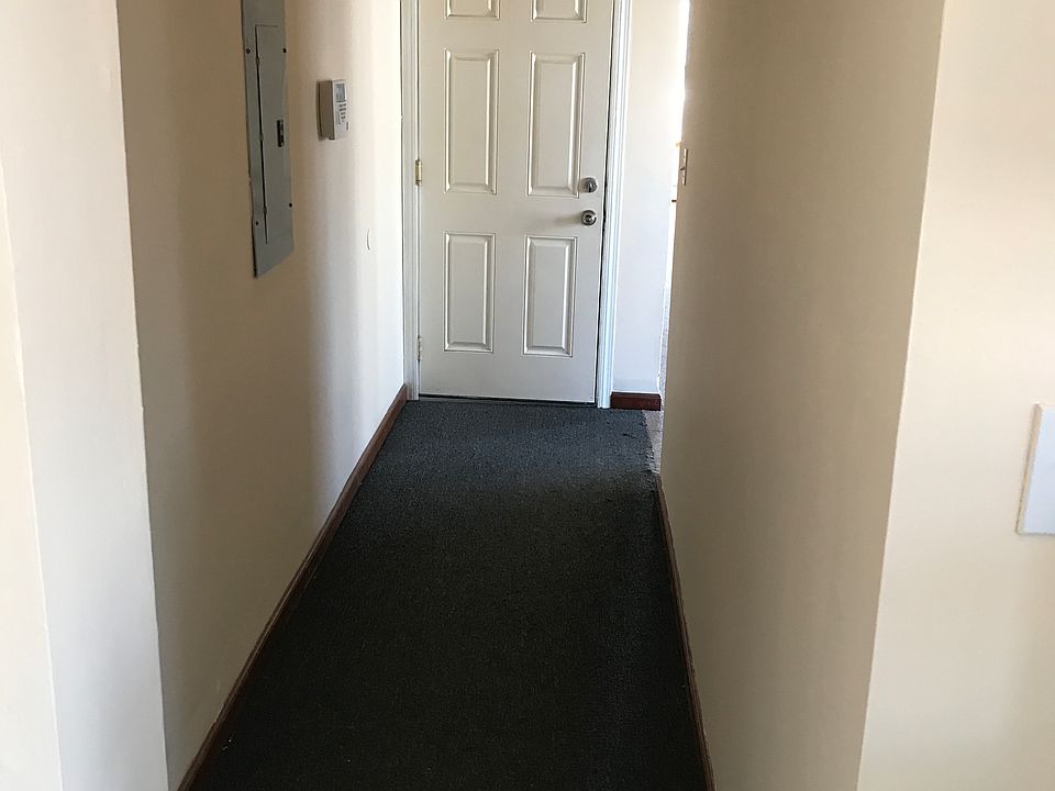 2nd image of 46 South St