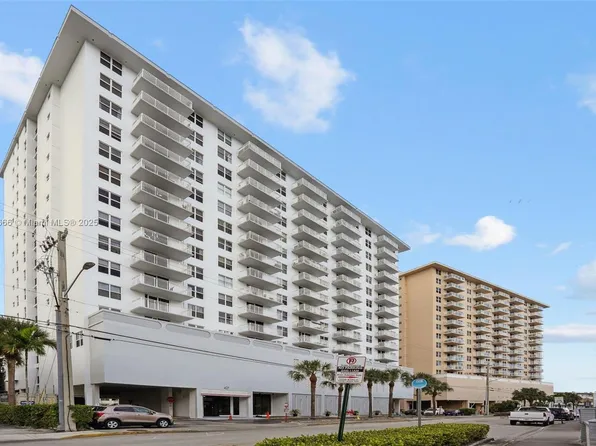 427 Golden Isles Dr APT 11F, Hallandale Beach, FL 33009