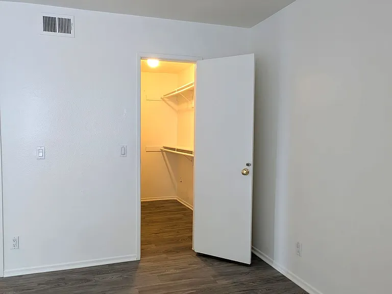 dpc33402 — Photo 11