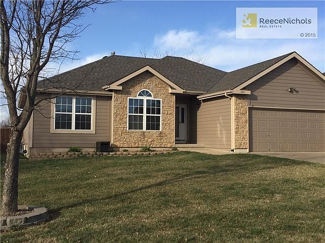 1st image of 1765 Finch Dr