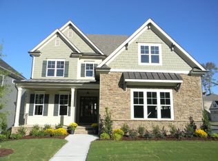 2804 Banks Knoll Dr, Cary, NC 27519