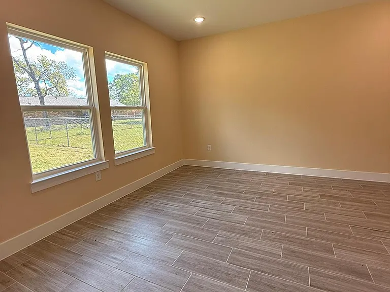 14844 Coaltown Rd — Photo 21