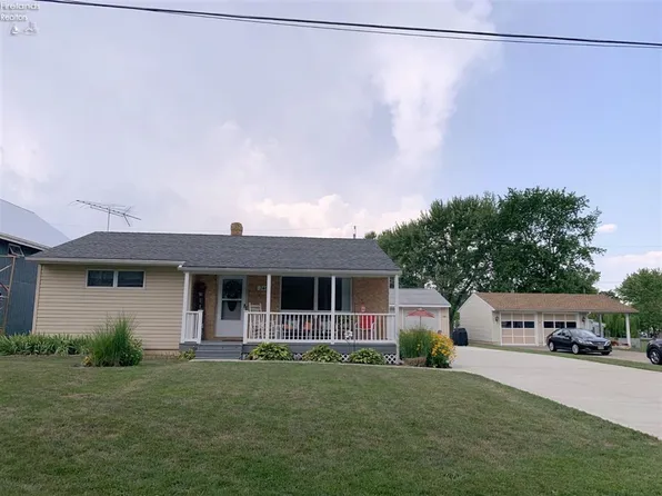 246 N Arman Rd, Lakeside Marblehead, OH 43440