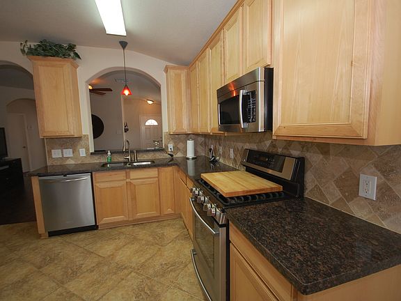 2nd image of 6851 Arbor Hollow Ln