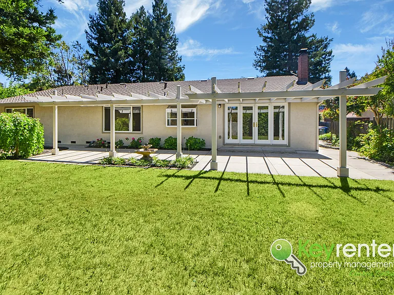 116 Corral Cir — Photo 27