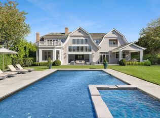 793 Wickapogue Rd, Southampton, NY 11968