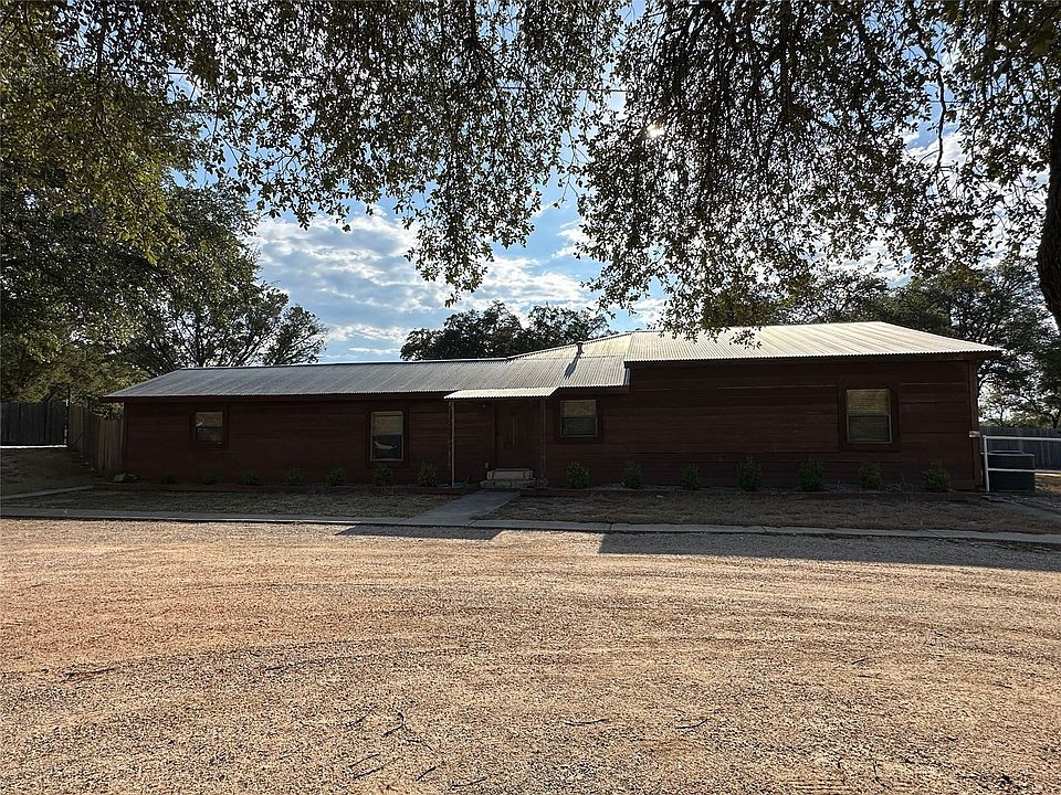 1st image of 19605 Bee Creek Tavern Rd