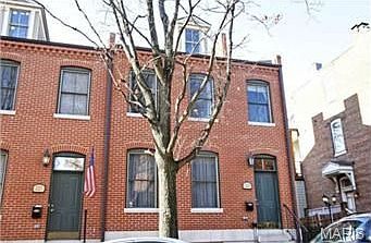 2nd image of 2219 Menard St