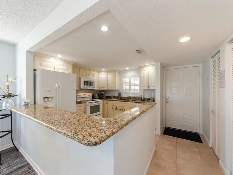 1230 Gulf Blvd #1608 — Photo 17