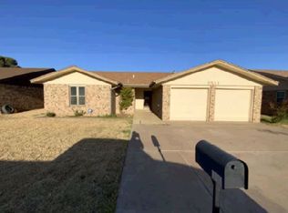 8811 Holiday Dr, Odessa, TX 79765