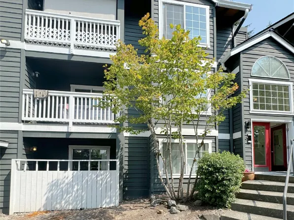 23410 18th Avenue S #E101, Des Moines, WA 98198