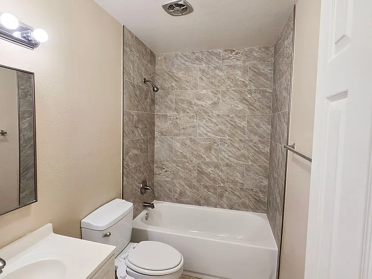 6460 Crescent Ave — Photo 25