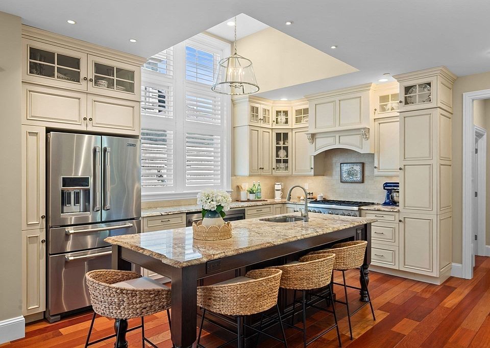1st image of 45 Backriver Rd #45