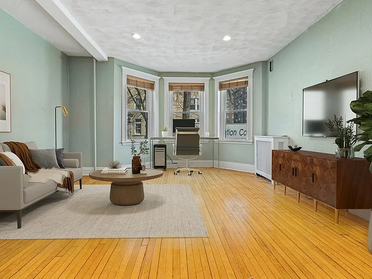 2 Euston St #1 — Photo 1