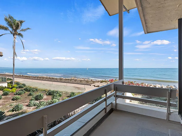 1333 Plaza Pacifica — Photo 10