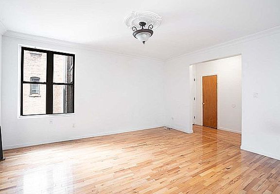 2nd image of 610 W 141st St #E2